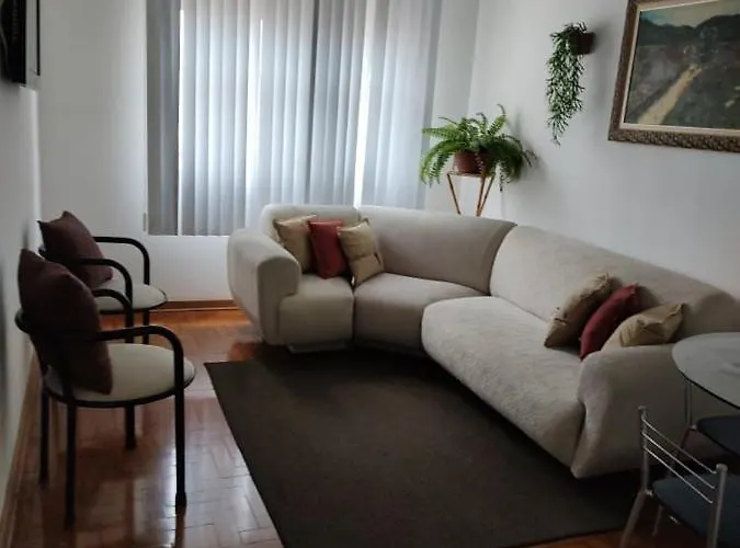 Apartamento 2 Dormitorios, Wifi, Ponta Da Praia, Predio Em Frente Ao Mar - Santos
