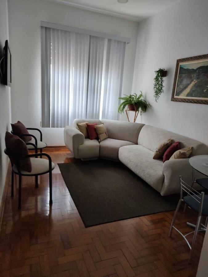 2 Dormitorios, Wifi, Ponta Da Praia, Predio Em Frente Ao Mar - Apartment